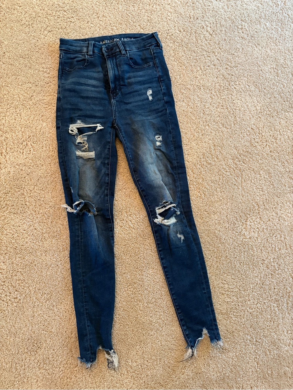 American Eagle Outfitters Dark Wash Distressed Skinny Jeans